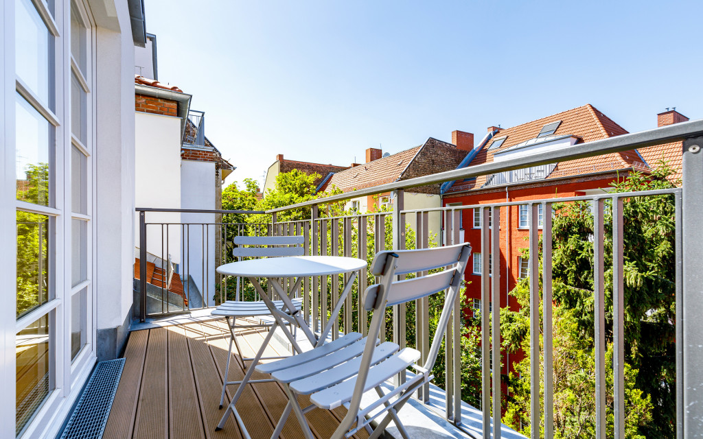 balcony